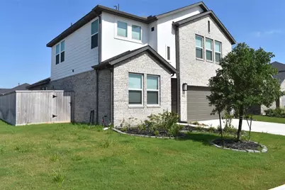 9742 Burlington Bristol Dr, Cypress, TX 77433 - Photo 3