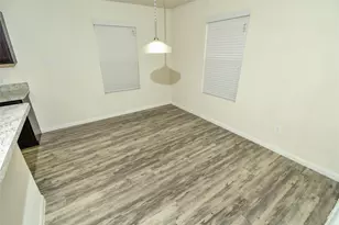 13155 Withee Path Ln, Houston, TX 77048 - Photo 7