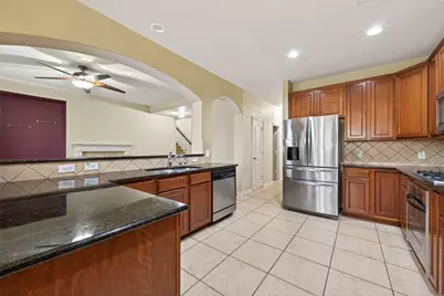 5215 Field Briar Lane, Sugar Land, TX 77479 - Photo 17