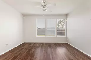 12426 Garden Gale Ln, Houston, TX 77044 - Photo 9