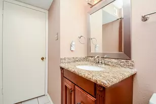 2321 Crescent Park Dr, Houston, TX 77077 - Photo 27