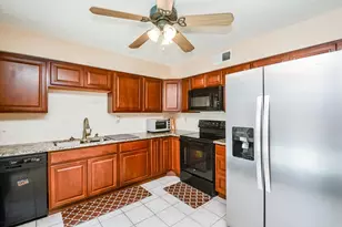 2321 Crescent Park Dr, Houston, TX 77077 - Photo 17