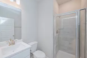 1335 Austin Colony Dr, Angleton, TX 77515 - Photo 27