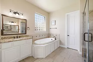 8506 San Juanico St, Houston, TX 77044 - Photo 23