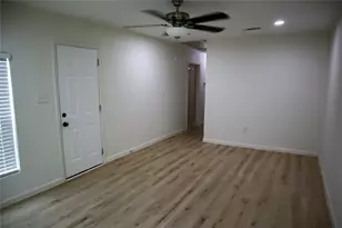 621 North St, Crosby, TX 77532 - Photo 7