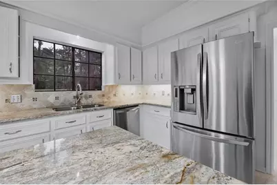 32 Tanager Trail, The Woodlands, TX 77381 - Photo 17