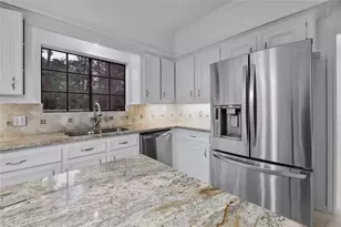 32 Tanager Trail, The Woodlands, TX 77381 - Photo 17