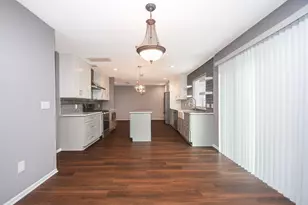 3330 S Sutton Square, Stafford, TX 77477 - Photo 17
