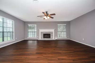 3330 S Sutton Square, Stafford, TX 77477 - Photo 7