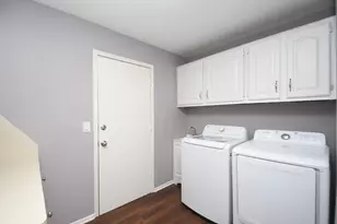 3330 S Sutton Square, Stafford, TX 77477 - Photo 41
