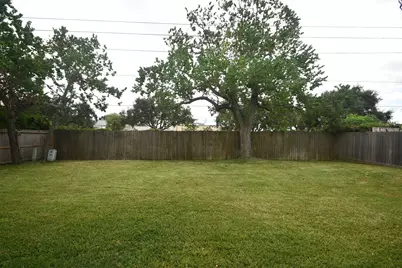 3330 S Sutton Square, Stafford, TX 77477 - Photo 47