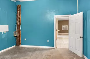 124 12th St, Somerville, TX 77879 - Photo 11