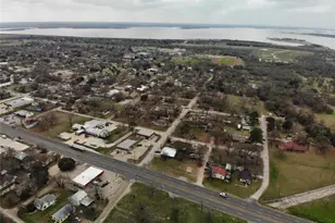 124 12th St, Somerville, TX 77879 - Photo 39