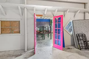 124 12th St, Somerville, TX 77879 - Photo 7