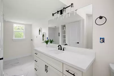 4909 Cochran Street #1, Houston, TX 77009 - Photo 9