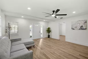 4909 Cochran St, Houston, TX 77009 - Photo 5