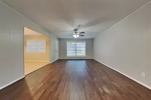 2311 Whispering Winds Ln, Houston, TX 77339 - Photo 3