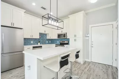 1441 East Street #302, Houston, TX 77007 - Photo 7