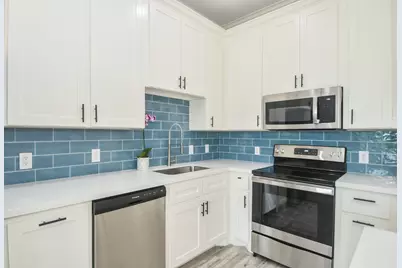 1441 East Street #302, Houston, TX 77007 - Photo 11