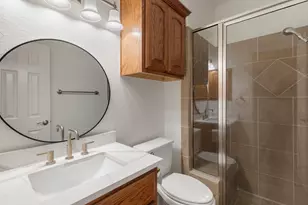 35 Avalon Oaks Ct, Shenandoah, TX 77381 - Photo 43