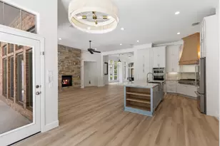 35 Avalon Oaks Ct, Shenandoah, TX 77381 - Photo 27