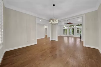5814 Woodland Creek Drive, Kingwood, TX 77345 - Photo 13