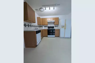 13422 Sarento Village, Sugar Land, TX 77498 - Photo 7