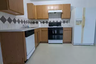 13422 Sarento Village, Sugar Land, TX 77498 - Photo 7