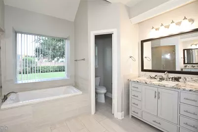 2918 Deer Creek Drive, Sugar Land, TX 77478 - Photo 21
