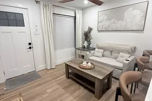 5844 Darling, Houston, TX 77007 - Photo 3
