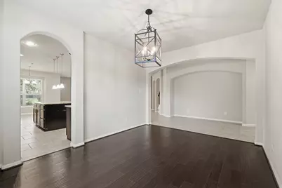 5815 Creek Crossing Court, Missouri City, TX 77459 - Photo 9