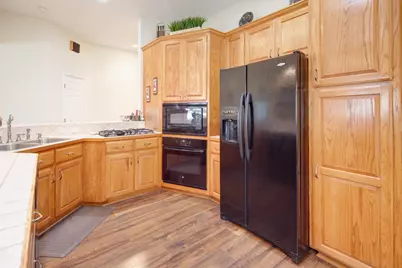 1320 Wilshire Court, College Station, TX 77845 - Photo 9