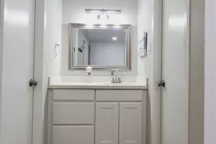 3768 Tanglewilde St, Houston, TX 77063 - Photo 11