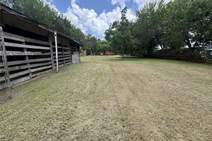 210 Vista Rd, Pasadena, TX 77504 - Photo 9