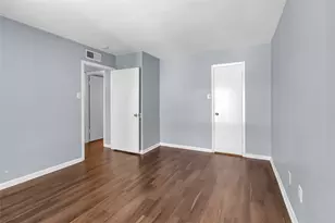 8433 Hearth Dr, Houston, TX 77054 - Photo 15