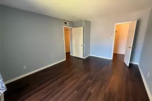 8433 Hearth Dr, Houston, TX 77054 - Photo 11