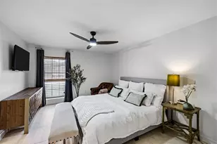 2512 Azalea Ct, Galveston, TX 77551 - Photo 11