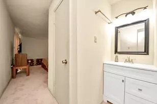 9433 Pagewood Ln, Houston, TX 77063 - Photo 21