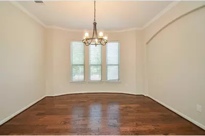 35 S Marshside Place, Spring, TX 77389 - Photo 5