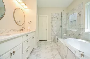 35 S Marshside Pl, Spring, TX 77389 - Photo 13