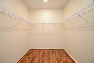 35 S Marshside Pl, Spring, TX 77389 - Photo 13