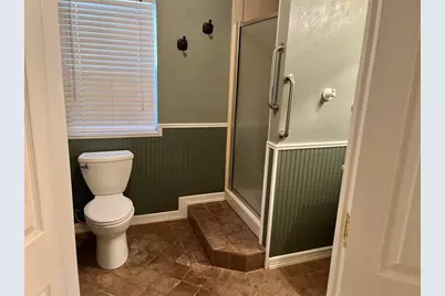 204 W Fayette Street, Fayetteville, TX 78940 - Photo 9