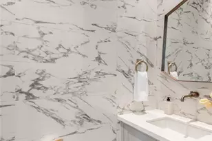 6629 Clawson St, Houston, TX 77055 - Photo 9