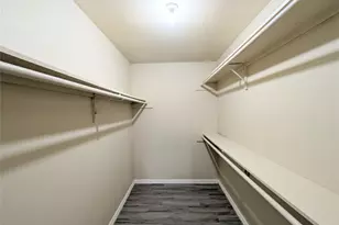 2750 Holly Hall St, Houston, TX 77054 - Photo 13