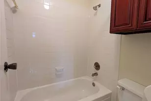 2750 Holly Hall St, Houston, TX 77054 - Photo 15