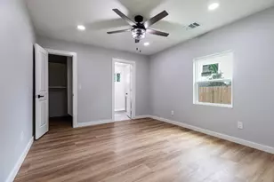 9529 Fairland Dr, Houston, TX 77051 - Photo 9