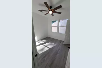 1010 Linden Street, La Marque, TX 77568 - Photo 13