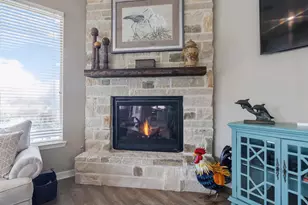 3430 Dover Valley Dr, Houston, TX 77059 - Photo 7
