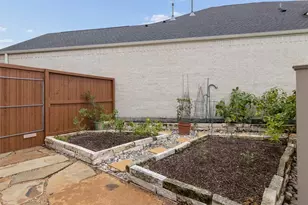 3430 Dover Valley Dr, Houston, TX 77059 - Photo 41