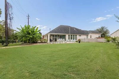 3430 Dover Valley Drive, Houston, TX 77059 - Photo 35